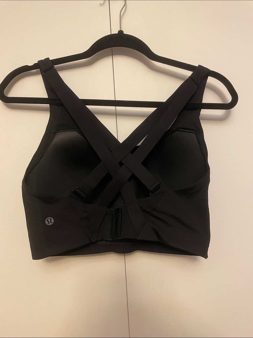 lululemon athletica Black Cross-Back Support Sports Bra
